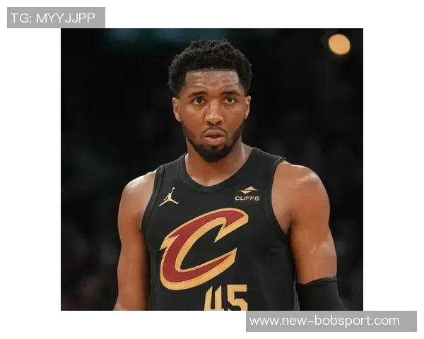 米切尔下半场失去得分状态阿特金森确认他状态良好并无受伤 米切尔下半场失去得分状态阿特金森确认他状态良好并无受伤