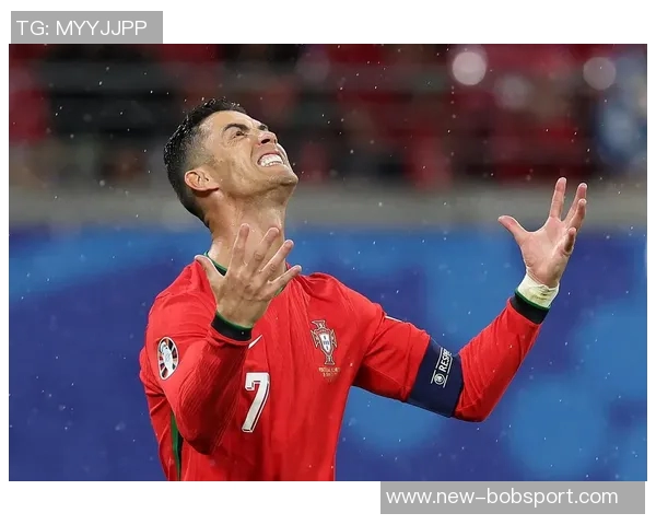 过年欢乐夜摩根感叹精彩时刻C罗再展绝技倒钩进球引热议 过年欢乐夜摩根感叹精彩时刻C罗再展绝技倒钩进球引热议