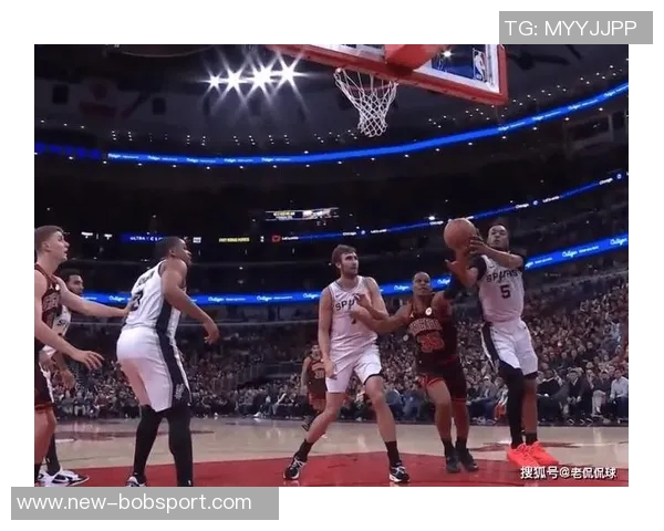 瓦塞尔强势挡拆助攻文班三步后仰跳投决胜最后一攻