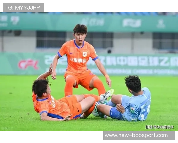 中国香港惊险逆转孟加拉国李小恒替补上演帽子戏法助球队夺冠 中国香港惊险逆转孟加拉国李小恒替补上演帽子戏法助球队夺冠