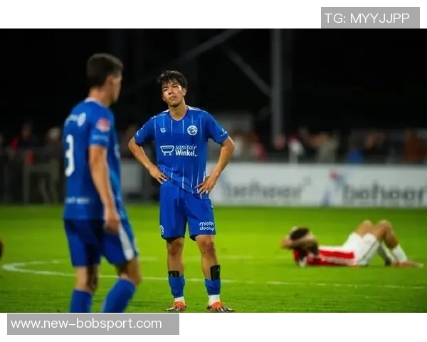 王博豪首发出战荷乙领头羊海牙展现留洋小将风采 王博豪首发出战荷乙领头羊海牙展现留洋小将风采