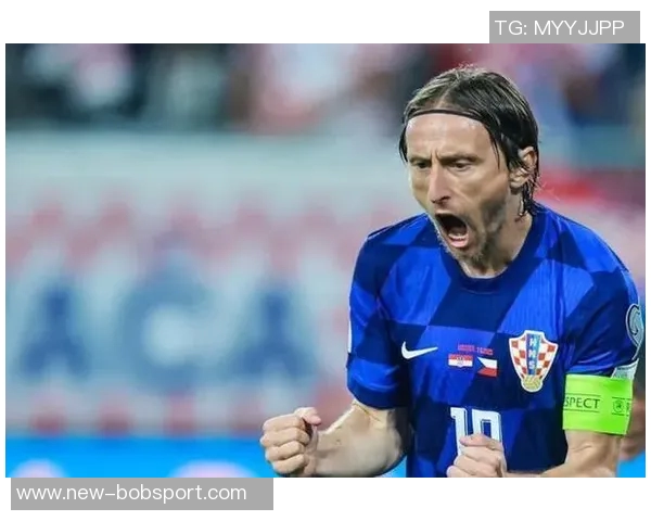 里奇总结比赛表现强调上半场失误频繁下半场实力显现的转变 里奇总结比赛表现强调上半场失误频繁下半场实力显现的转变